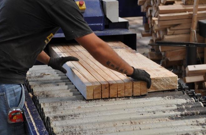 加纳新税收方案下木材加工成本的持续攀升